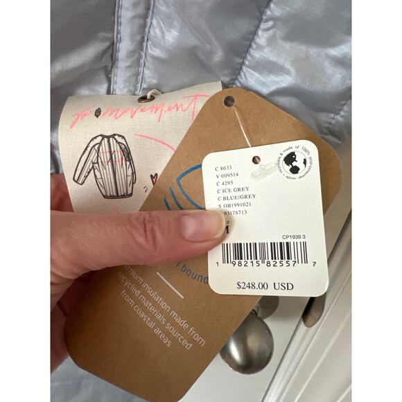 Free People NWT Light As A Feather Packable Tunic Liner Ice Grey Size M - Picture 6 of 13